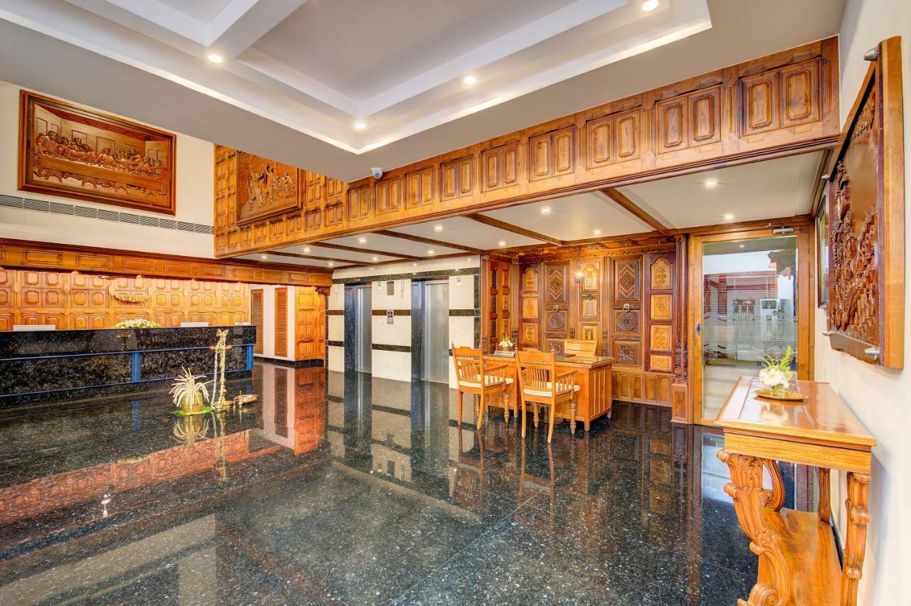 Sterling Guruvayur Otel Dış mekan fotoğraf