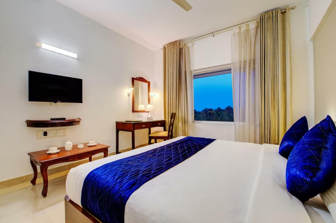 Sterling Guruvayur Otel Dış mekan fotoğraf